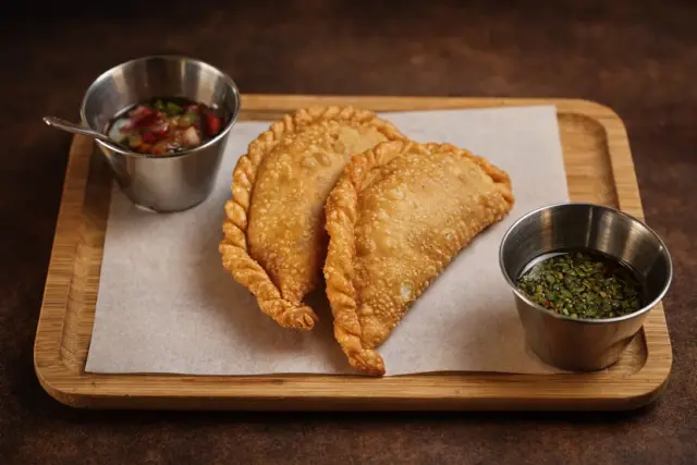 Empanadas de carne — Típico Asador Argentino